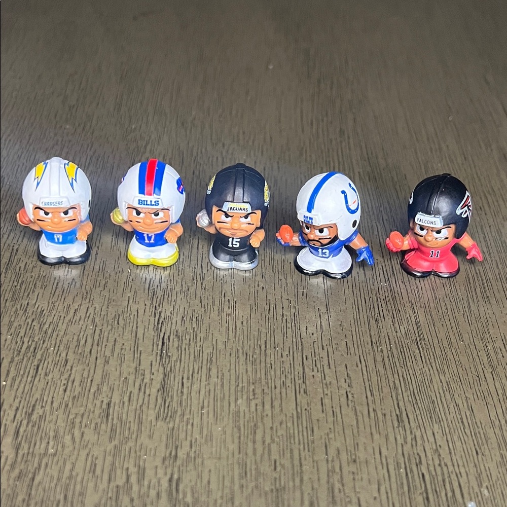 Lot of 50 | NFL TeenyMates Figures - Picture 4 of 12